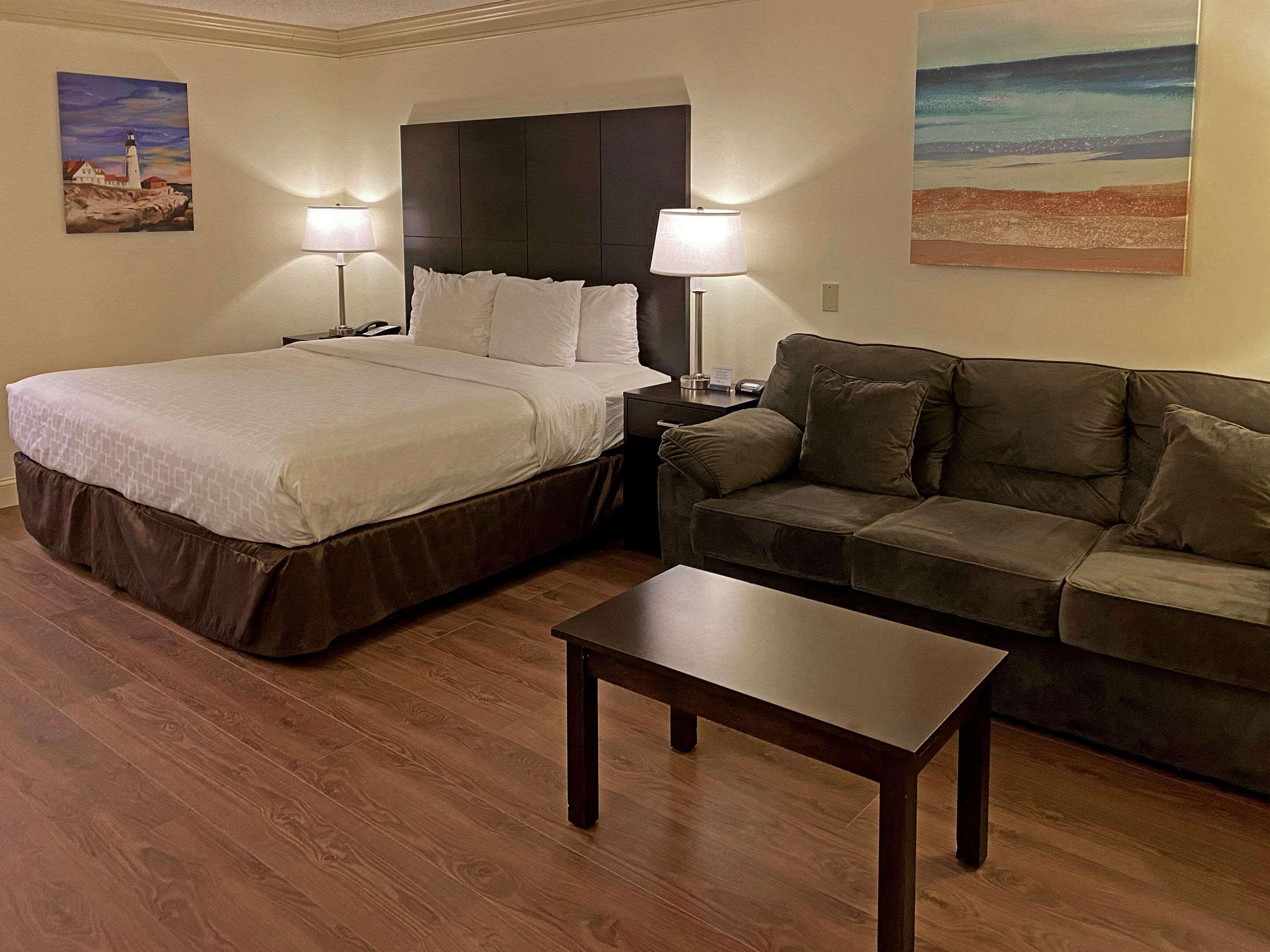 Clarion Hotel & Conference Center Toms River Exterior photo